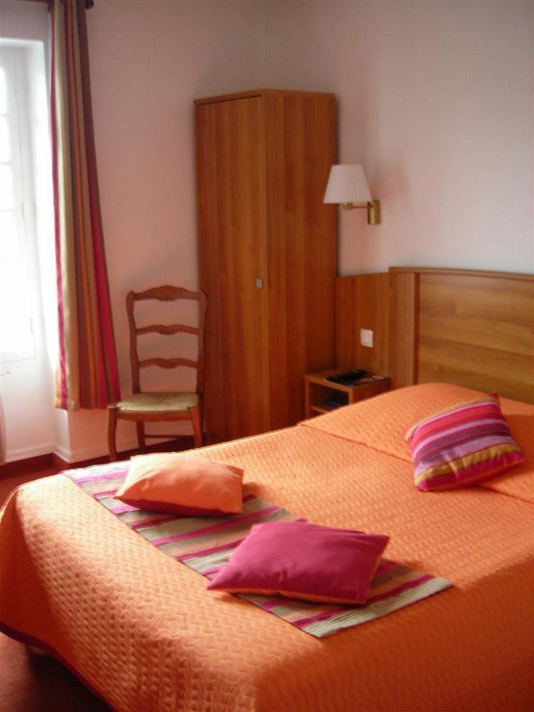 Hotel De France ปงตอร์ซง ภายนอก รูปภาพ